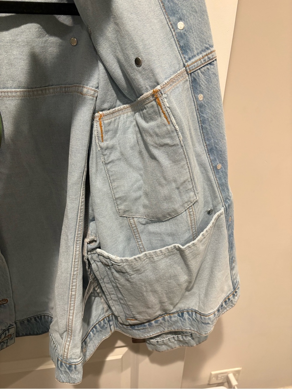 FARM Rio Bows Embroidery Denim Jacket - Picture 5 of 13